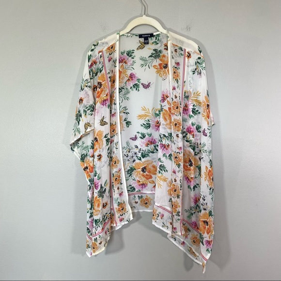 Torrid | Cream Floral Kimono - Picture 3 of 8
